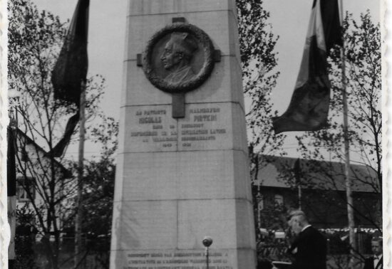 2018-11_EBGS_Pietkin-Denkmal_Bild_2